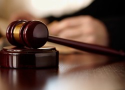 «Татнефть» подала в суд на украинских олигархов