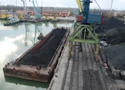 На Дунае в Одесской области образовалось пятикилометровое нефтяное пятно