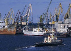 «Транснефть» прекратит экспорт через порты Прибалтики в 2017 г