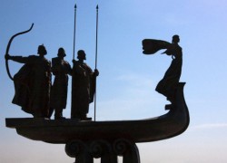 Бензин А-95 премиум на АЗС в Киеве +0,5%