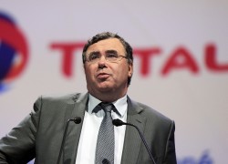 Глава Total выступает за продление сделки ОПЕК+ до конца 2018 года