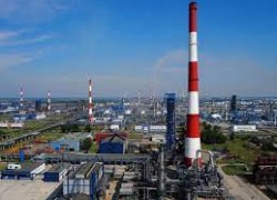 Російські НПЗ намагаються закрити сітками від дронів