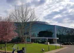 Глобальні трейдери, зокрема Glencore та Gunvor, розглядають купівлю нафтопереробника IP